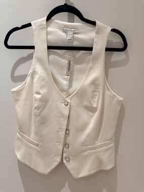 White House Black Market Ivory Tailored Vest